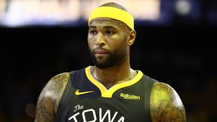 Star Center Passes on Lakers, Signs on for Comeback With Rockets