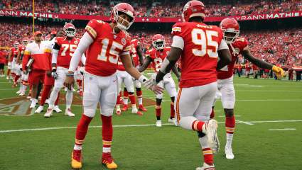 Chiefs’ Star Could Miss Week 9 Due to COVID Close Contact: Report