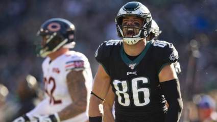 Eagles Shake Up Offensive Line, Update Zach Ertz