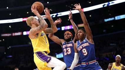 Lakers Have Engaged in Trade Talks With Knicks: Report