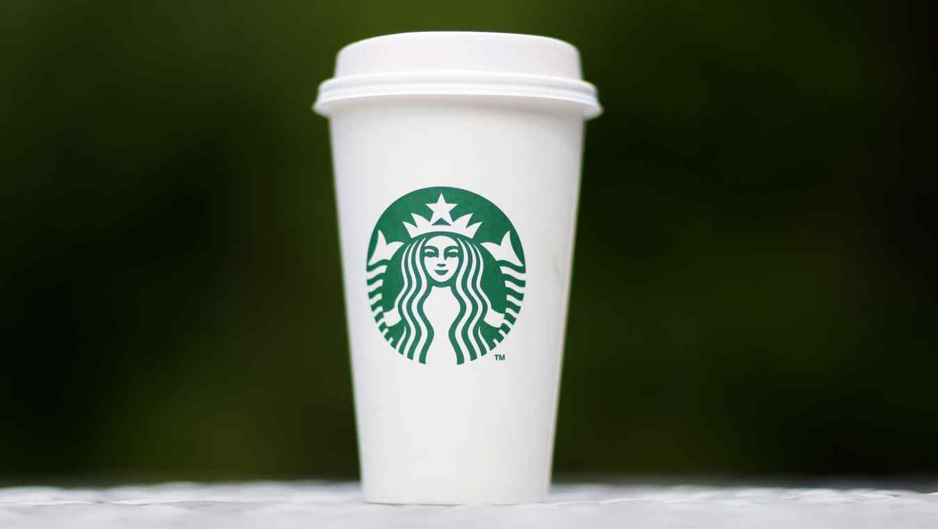 is-starbucks-open-or-closed-on-thanksgiving-2020