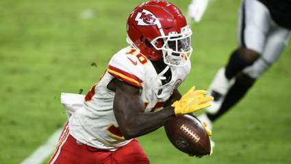 Fantasy Football Week 13 WR Rankings: Tyreek Hill Goes Off, Is Deebo Samuel Back?