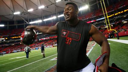 Patriots Add More Bulk Upfront With 300-Pound DT