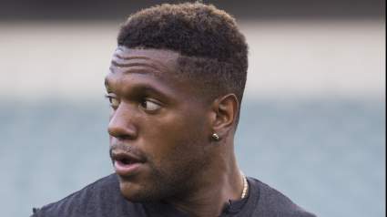 Eagles Defensive Leader Undergoes Season-Ending Knee Surgery