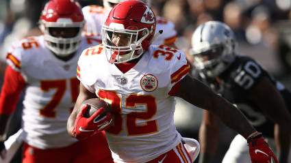 Former Chiefs Starting RB, 2-Time Super Bowl Champ Visits Raiders: Report