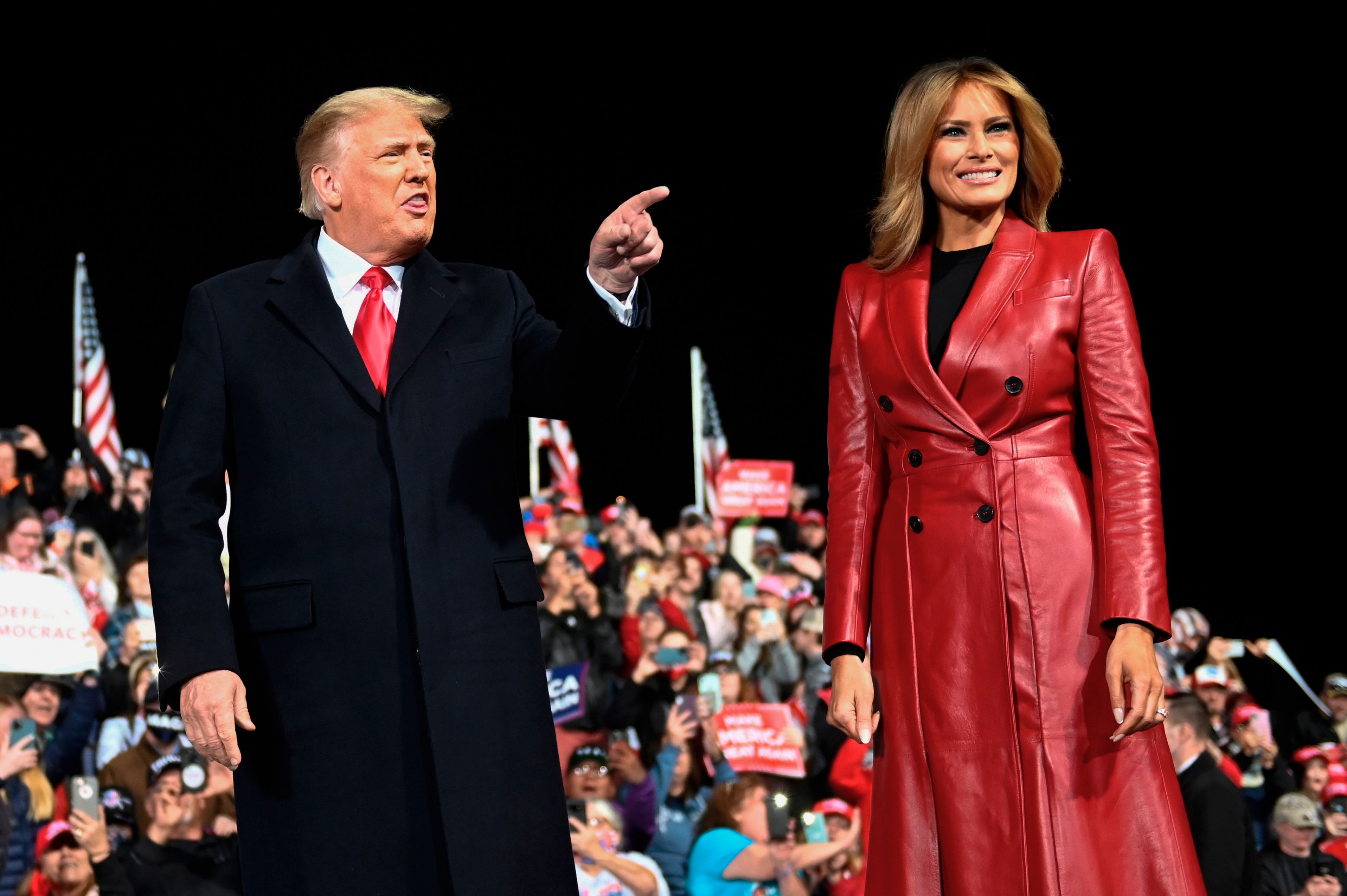 Trump's Georgia Rally Attendance: See Crowd Size Photos