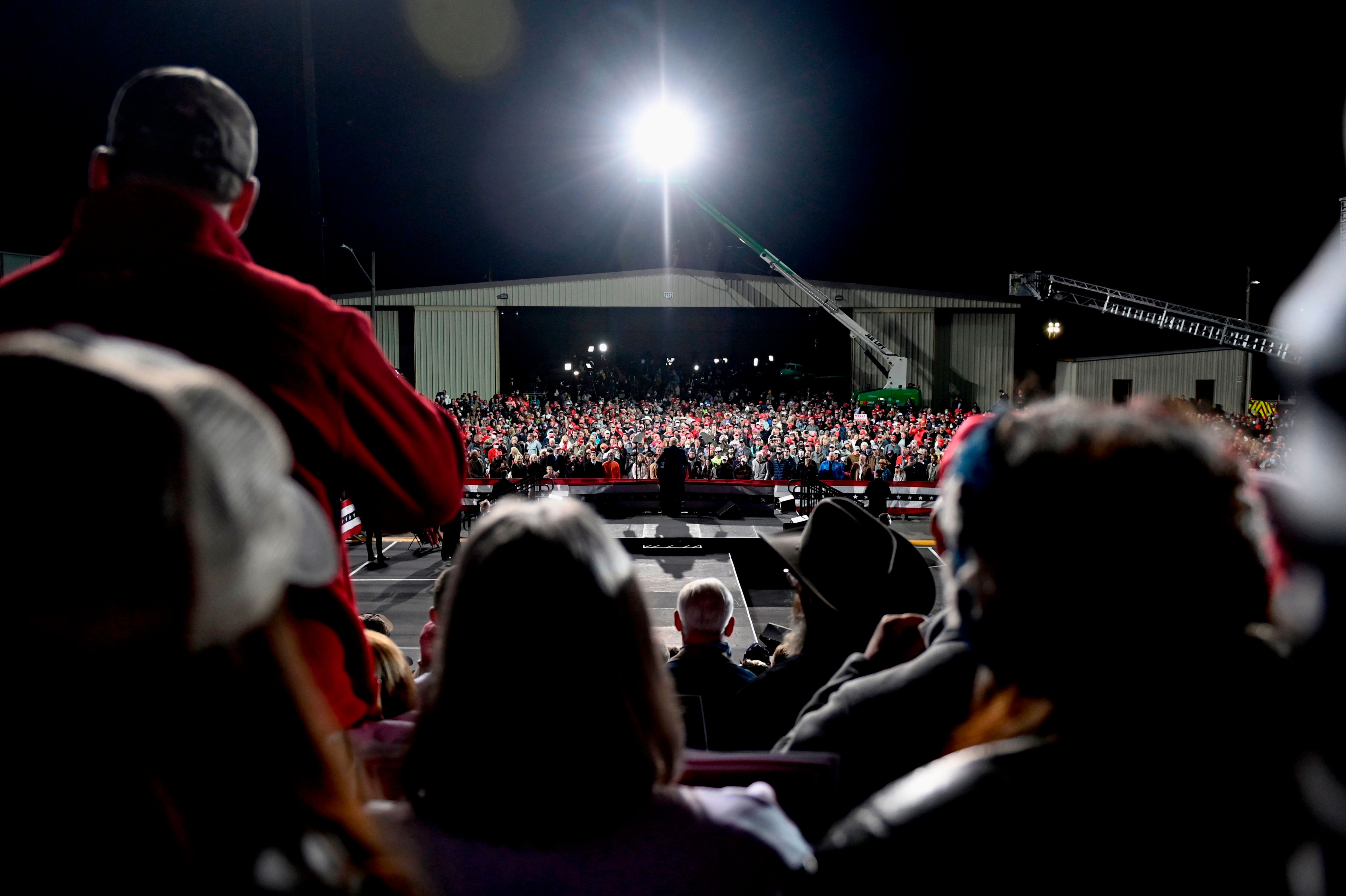 Trump's Georgia Rally Attendance: See Crowd Size Photos