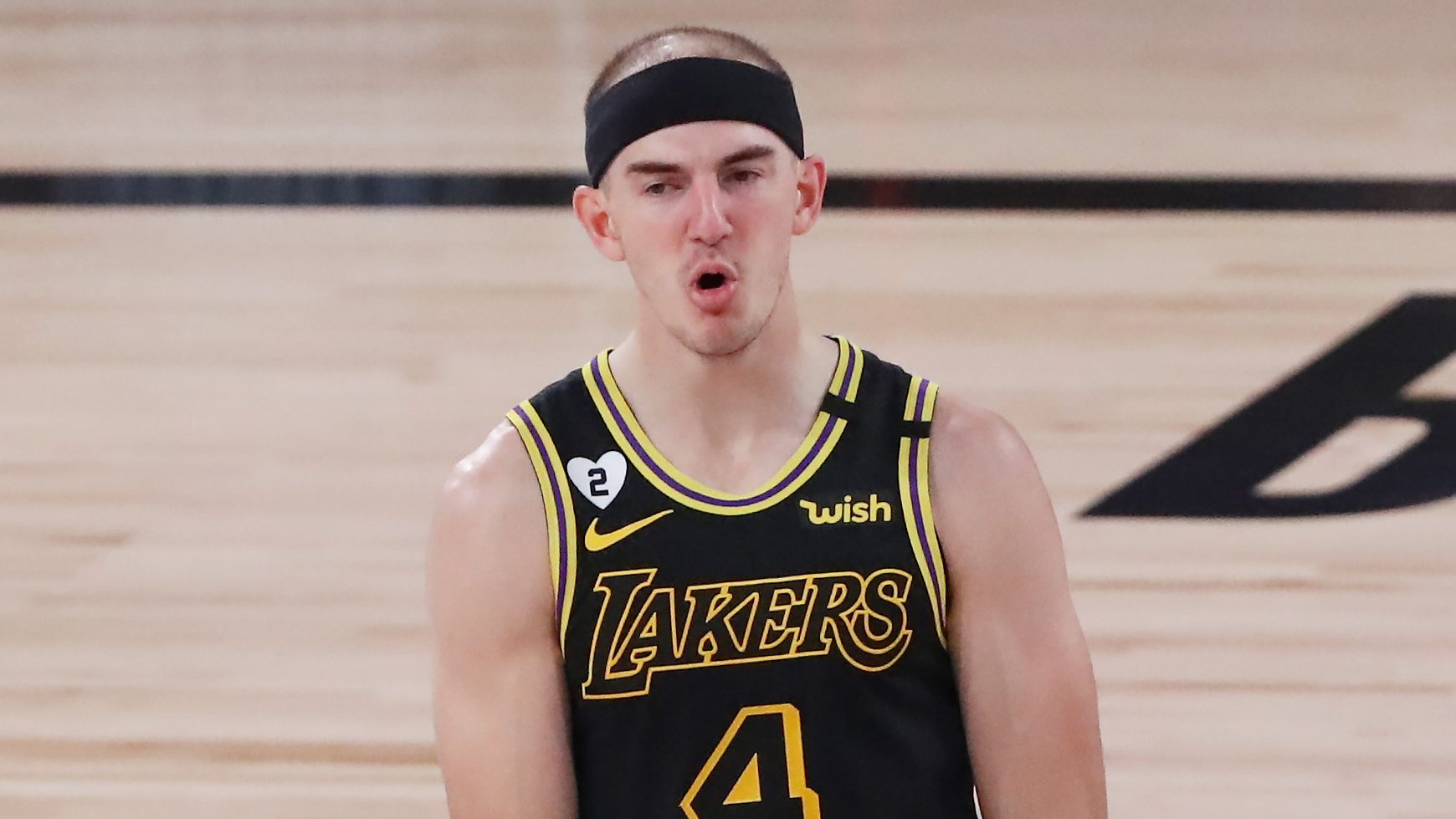 Alex Caruso to miss Lakers preseason game against Clippers with hip injury  - Silver Screen and Roll