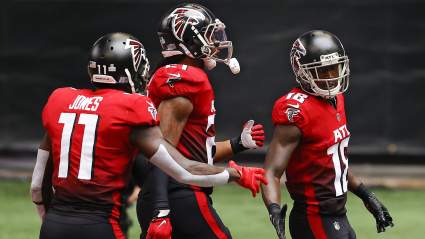 Falcons Demote All-Pro Starter Days Ahead of Chiefs Showdown