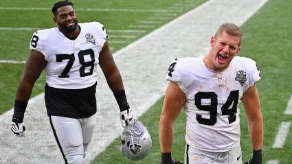 Chiefs Sign Former Raiders Offensive Lineman