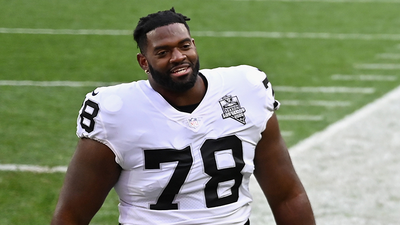 Raiders Release Patrick Omameh & Lee Autry, Sign Niles Scott
