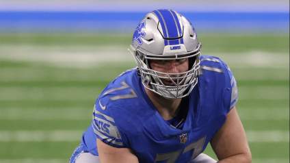 Lions’ Frank Ragnow Suffered Bizarre and Scary Injury Sunday