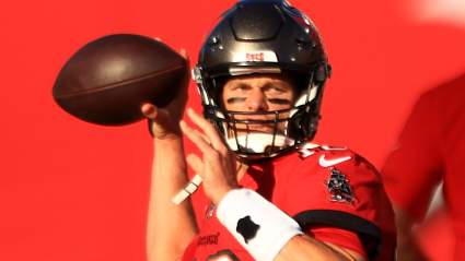 Tom Brady Sends Strong Message to Buccaneers