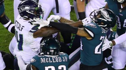 DK Metcalf Throws Shade at Eagles With Epic Tweet