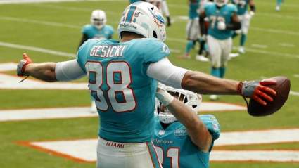 Fantasy Football Week 14 TE Rankings: Darren Waller Goes Off, Mike Gesicki Climbs