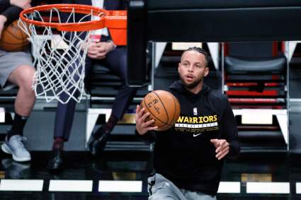 Steph Curry Advises New Teammate on Shooting Struggles