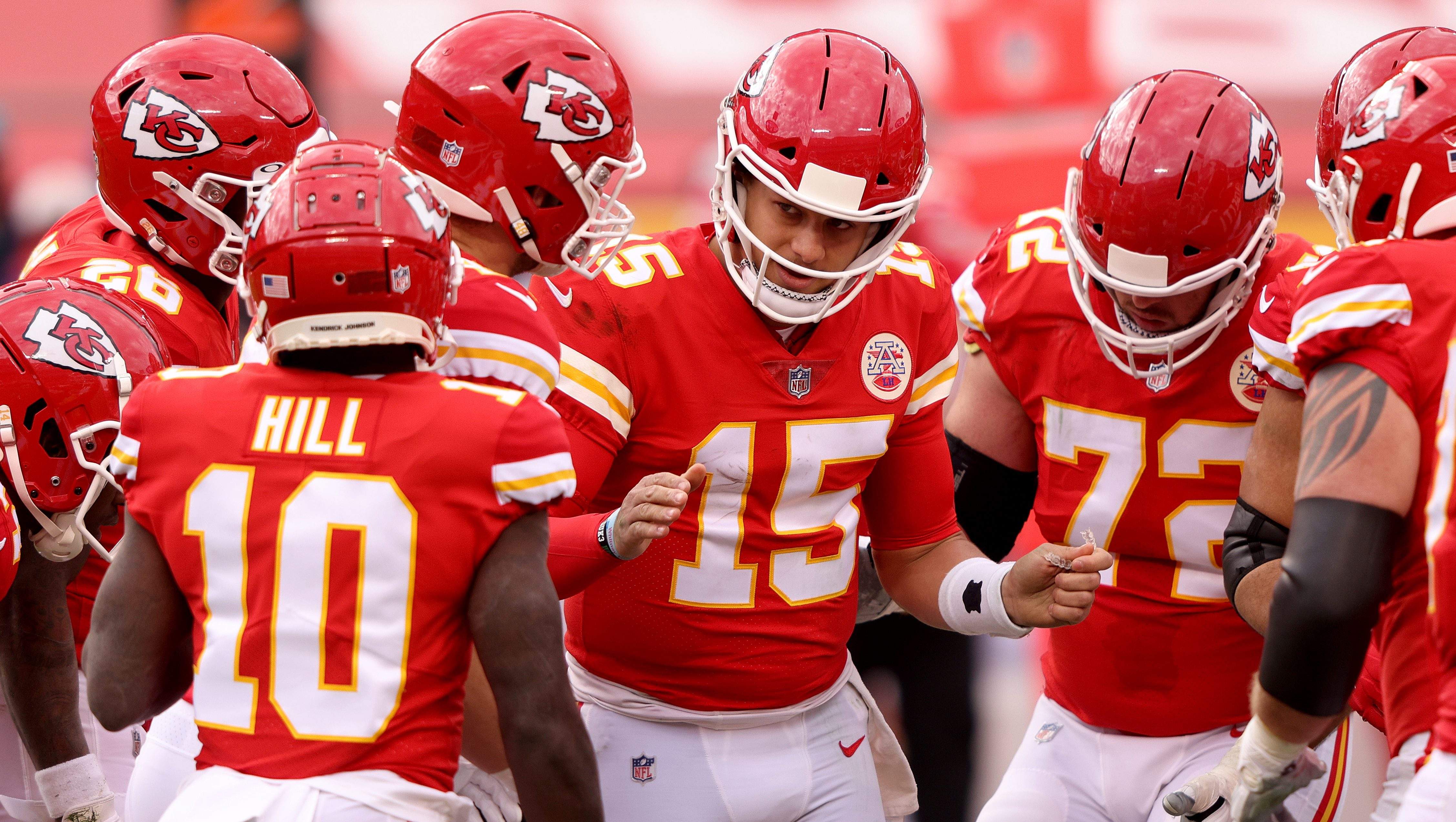 Chiefs Lucky To Be 14 1 Showing Defensive Concerns Says Analyst 