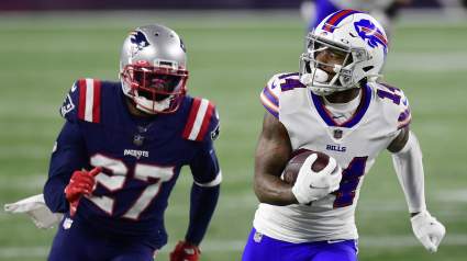 Stefon Diggs Sets Another Bills Single Season Record in Dominating Win