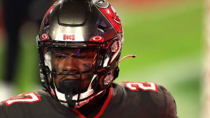 Ronald Jones Sounds off on Dealing With COVID, Cook