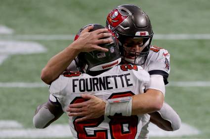 Buccaneers Reveal New Uniform Combo at Detroit