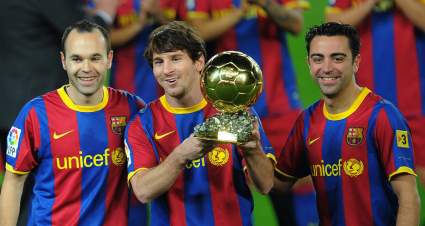 Barcelona Legend Xavi Shares Special Messi & Iniesta Memory [LOOK]