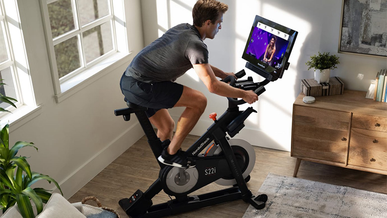 Adjustable Seat and Handlebars Spinning Fitness Bike for Home Cardio Workout YINKUU Indoor Cycling Bike Exercise Bike with Flywheel