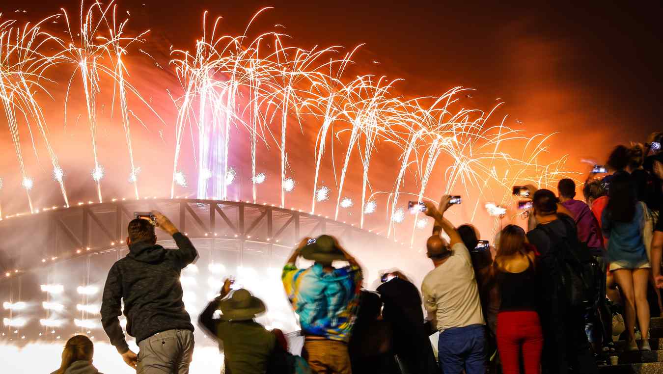 live stream sydney new year fireworks