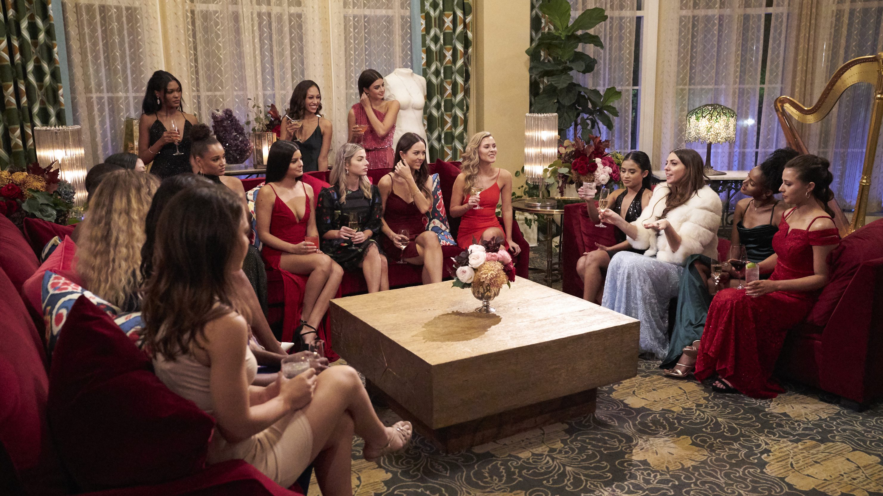 Who Gets Eliminated on 'The Bachelor' 2021 Tonight? 1/29 ...