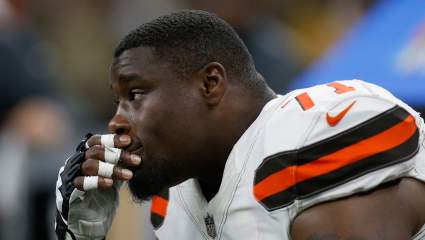 Buccaneers Make Playoff Signing to Help Protect Tom Brady