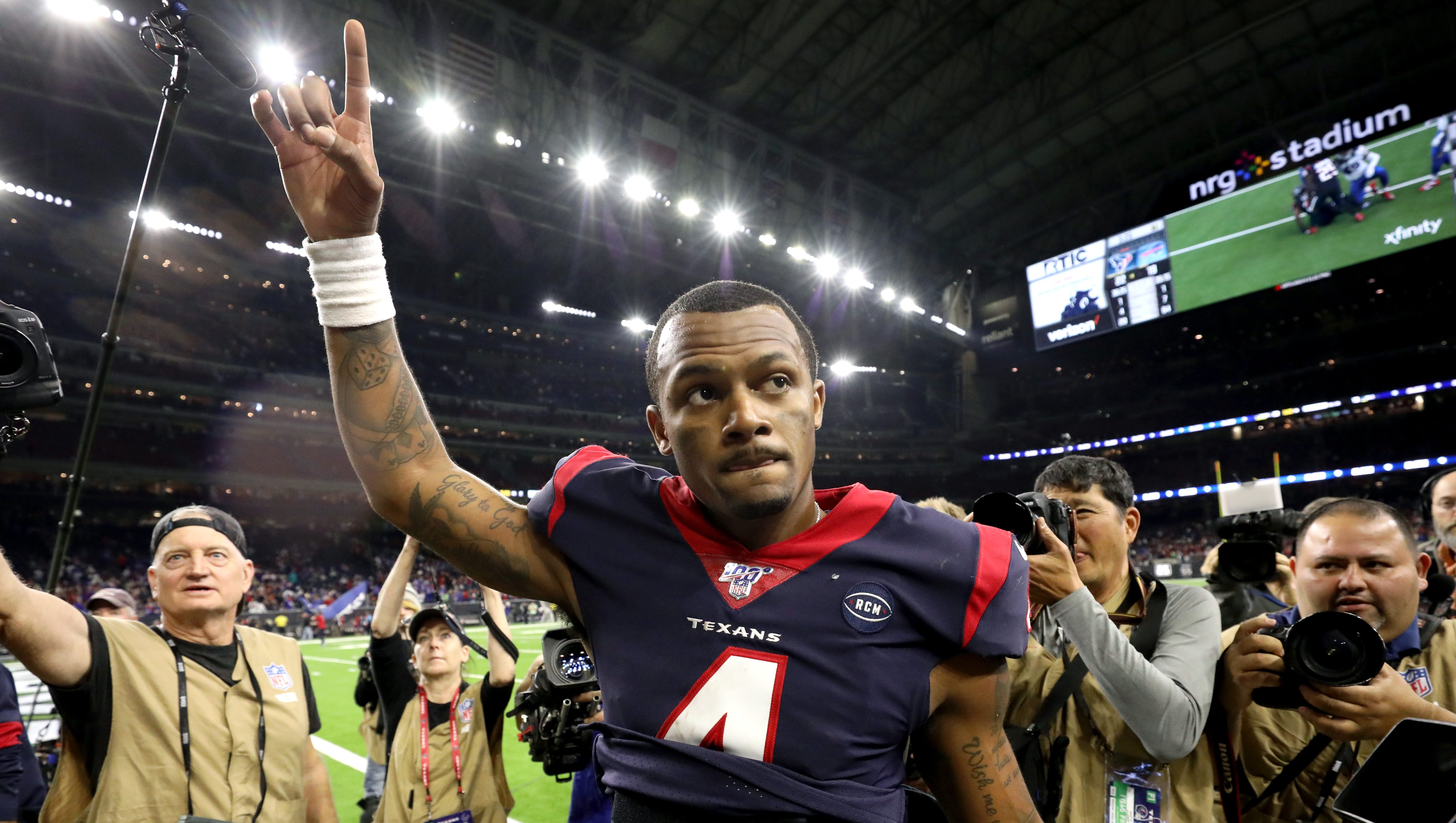 NFL Trade Rumors Texans Star Urges Fans Not to March for Him