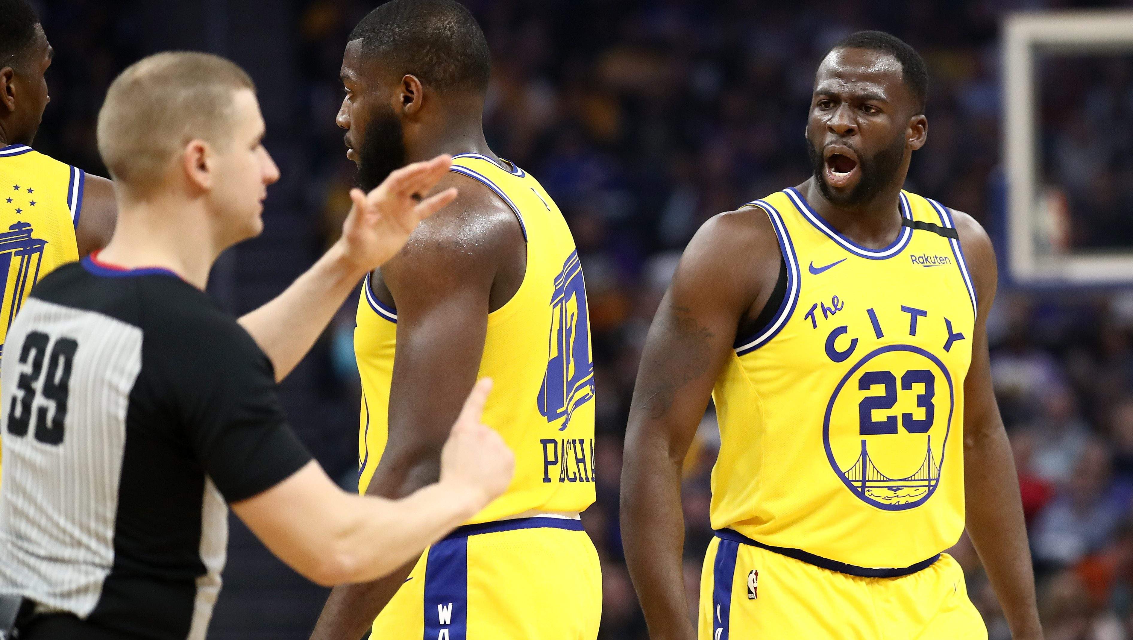 Draymond Green Throws Shade at Referee for Being Ejected ‘By Mistake ...