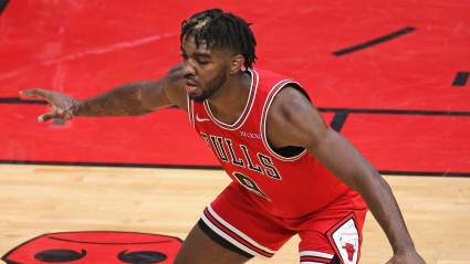 Bulls Rookie Defends Top Players, Does Not ‘Back Down From Anybody’