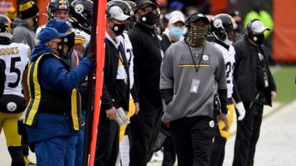 Steelers Linemen Fight on Sideline During Loss to Browns [WATCH]