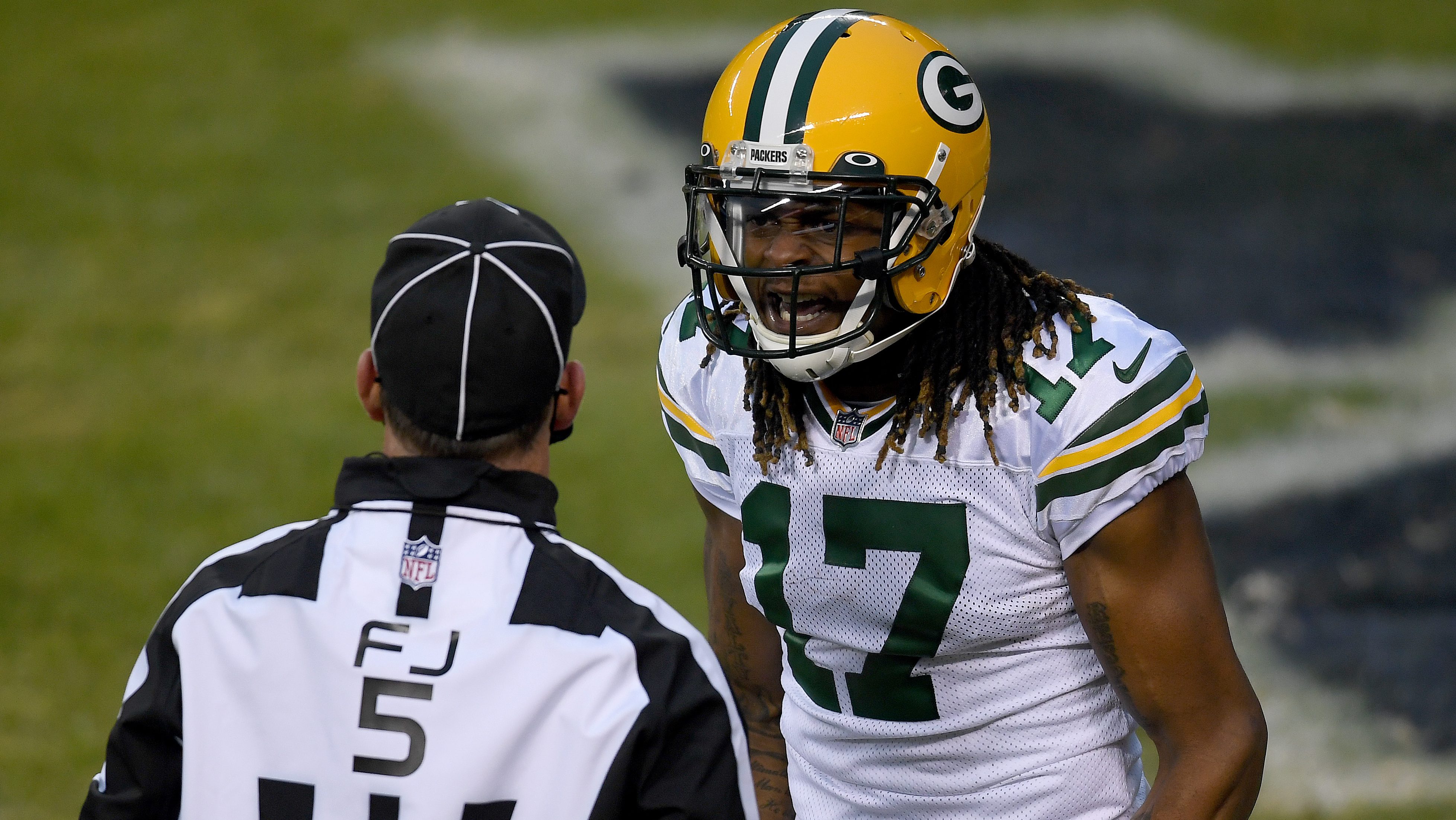 Green Bay Packers wide receiver Davante Adams (17) runs after a catch  during an NFL football game against the Chicago Bears Sunday, Oct 17. 2021,  in Chicago. (AP Photo/Jeffrey Phelps Stock Photo - Alamy