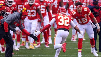 Bills Coach and Chiefs Star Trade Compliments Ahead of AFC Championship