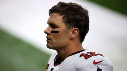Patriots Players Show Their Allegiance Online Ahead of Bucs-Saints