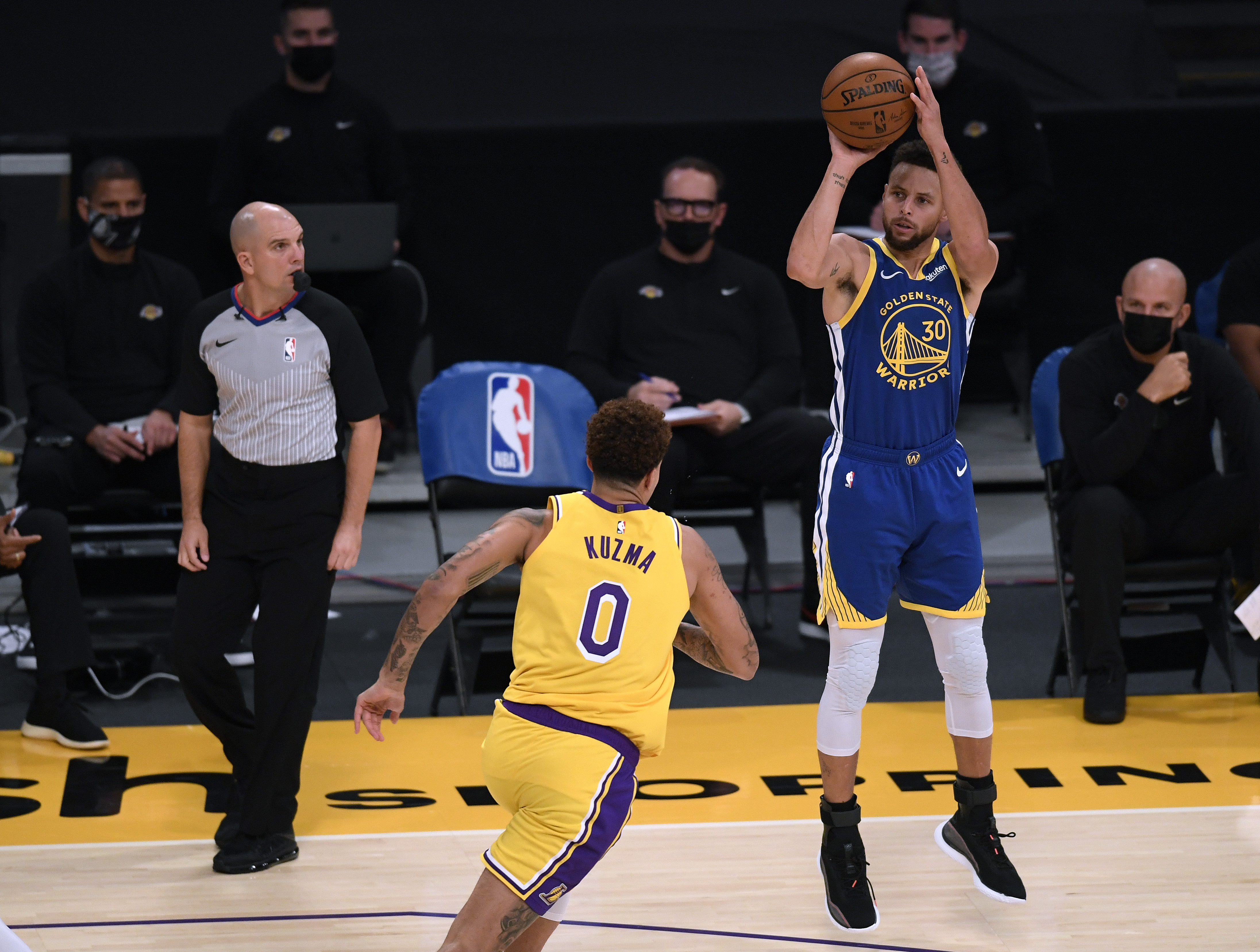 Warriors’ Steph Curry Sounds Off After Win Over Lakers