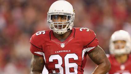 Bucs Sign Ex-Cardinals Starting Linebacker, Give Update on Devin White