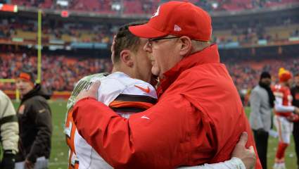 Chiefs’ Andy Reid Responds to Kareem Hunt’s ‘Personal’ Warning