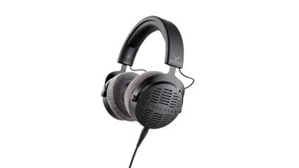 beyerdynamic dt 900 pro x headphones
