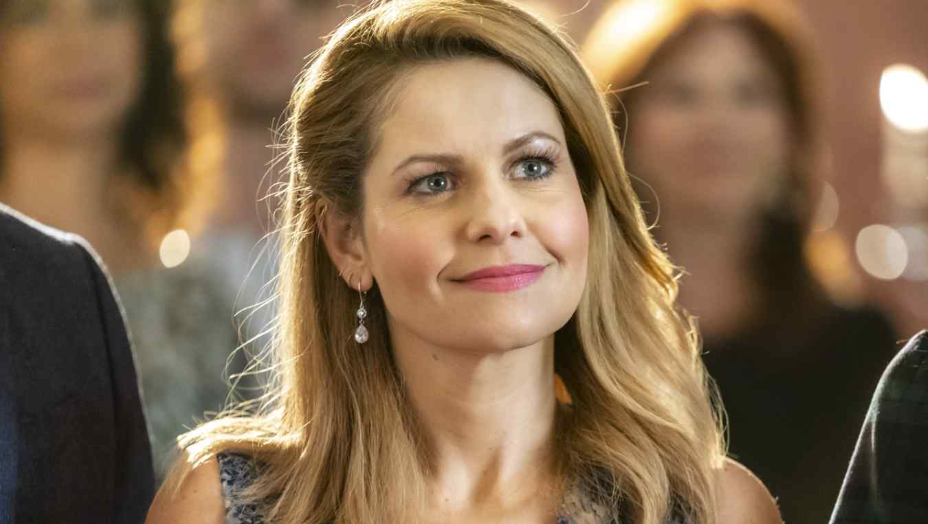 Candace Cameron Bure Launches New Aurora Teagarden Site