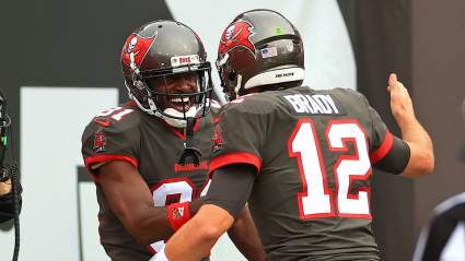 Bucs’ Bruce Arians Reacts to Antonio Brown Walkthrough