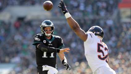 Bears Have ‘Top Offer’ in Trade Talks for Former 1st-Round QB: Report