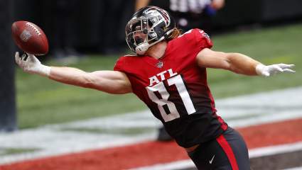 TE Hayden Hurst Named Falcons ‘Secret Weapon’