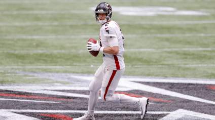 Bears Predicted to ‘Trade the Farm’ for Veteran QB