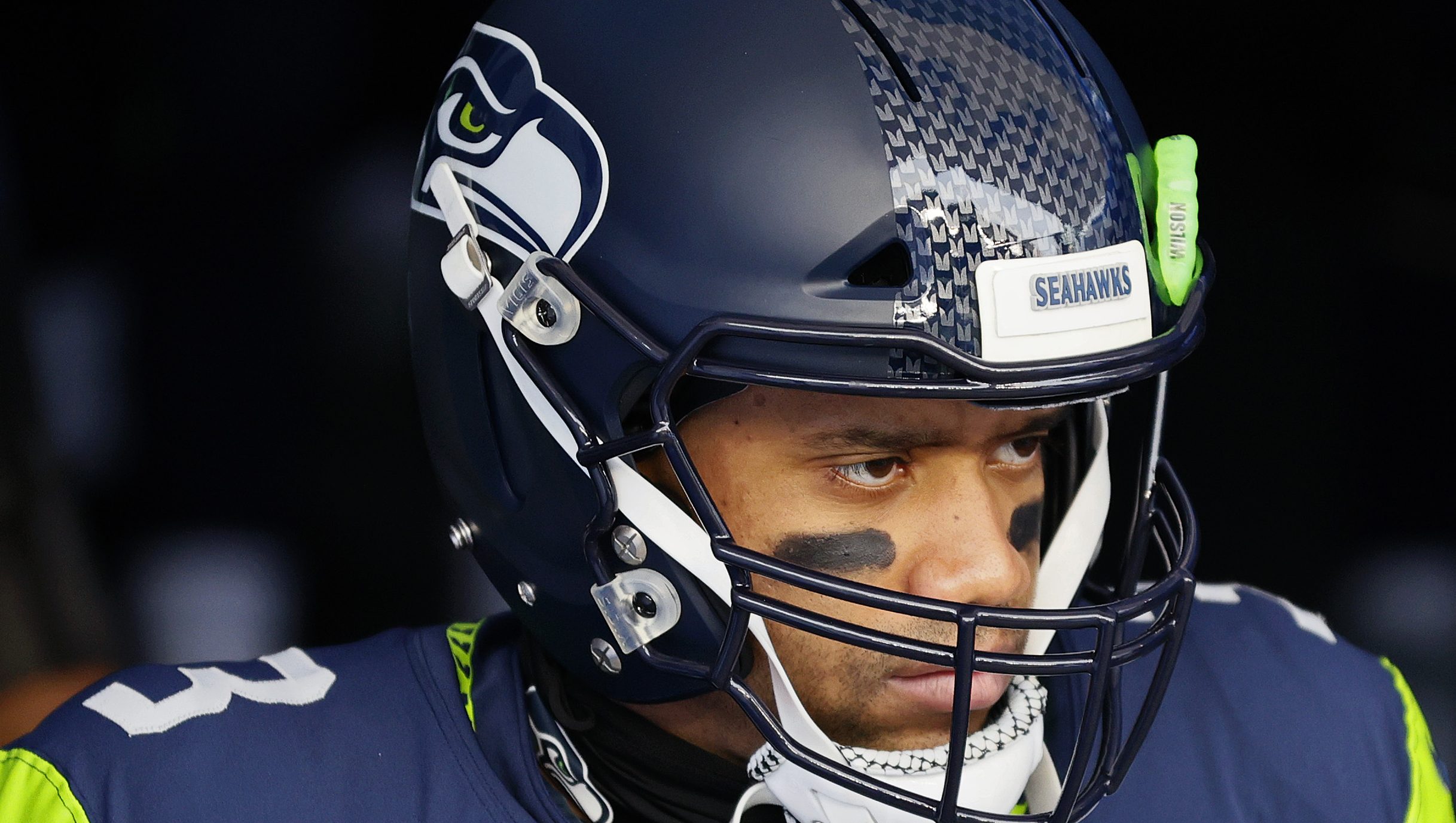 Seattle Seahawks' Russell Wilson makes adjustment, then shreds