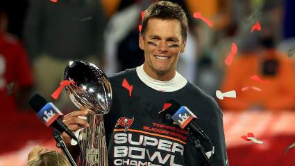 Tom Brady Drives His Own $2 Million Boat During Bucs’ Championship Parade [WATCH]