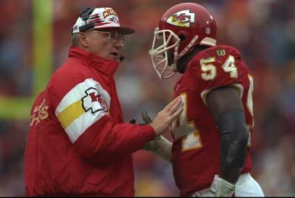 Longtime Chiefs & Browns Head Coach Dead at 77