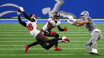 Buccaneers Re-Sign Chiefs Castoff After Super Bowl