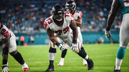 Falcons Tender RFA Lineman: Agent